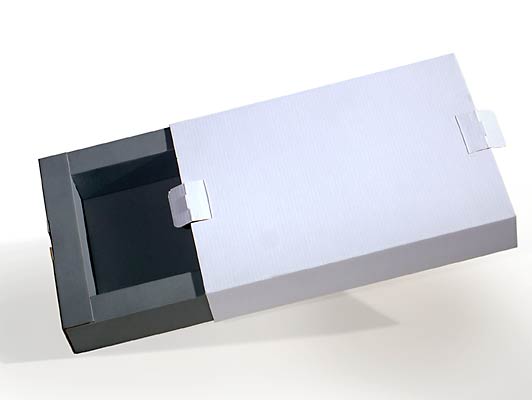 Schiebeschachtel aus Mikrowelle